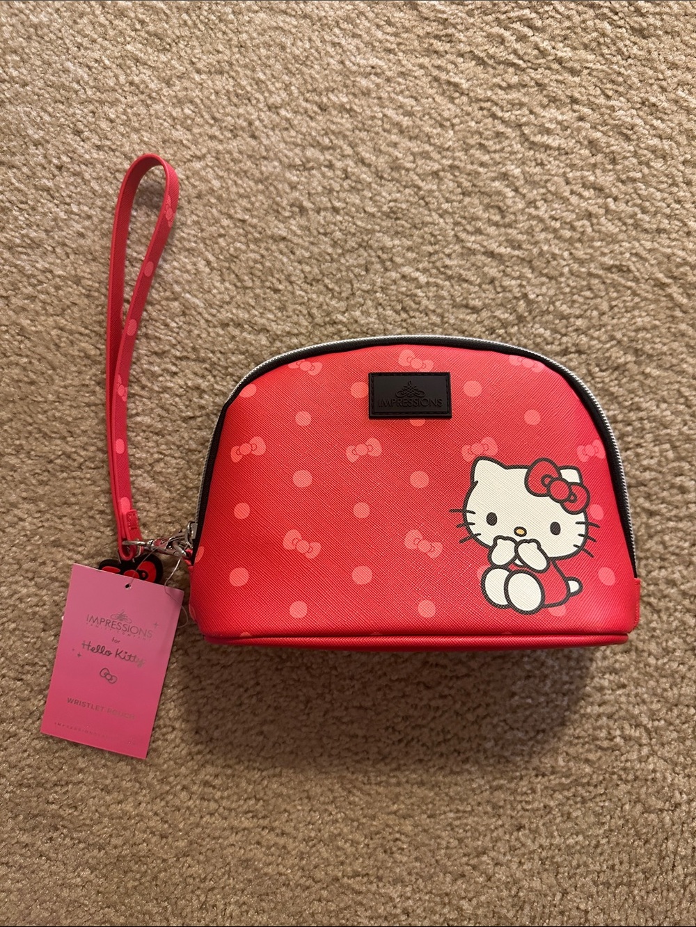 Impressions Hello Kitty Wristlet Pouch